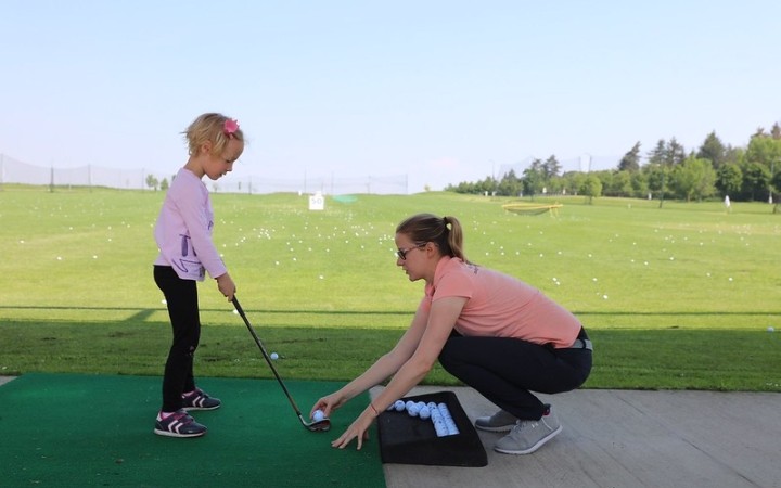Letní golfové kempy a příměstské tábory